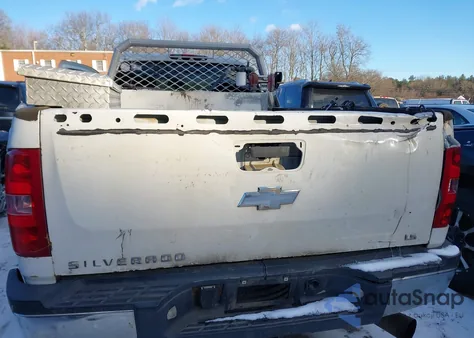 2008 Chevrolet Silverado 2500Hd Work Truck z USA, uszkodzony, nr VIN 1GCHK29648E162566